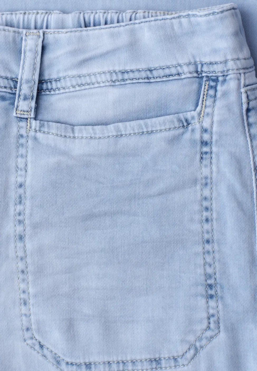 Mid Waist Jeansculotte en Loose Fit