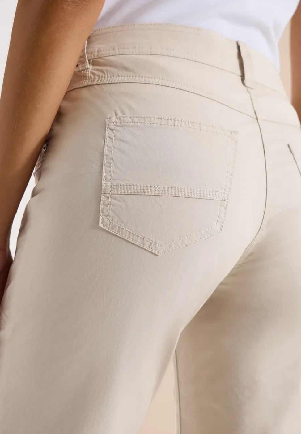 Mid Waist Slim Leg pantalon avec turn-up
