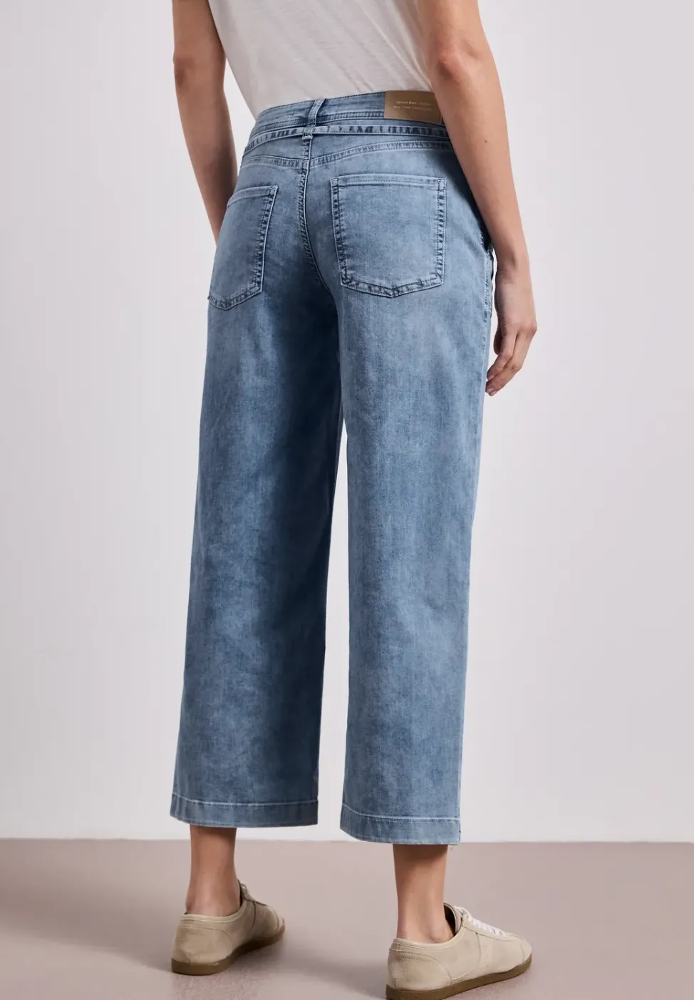 Mid Waist Wide Leg Jeans en Loose Fit