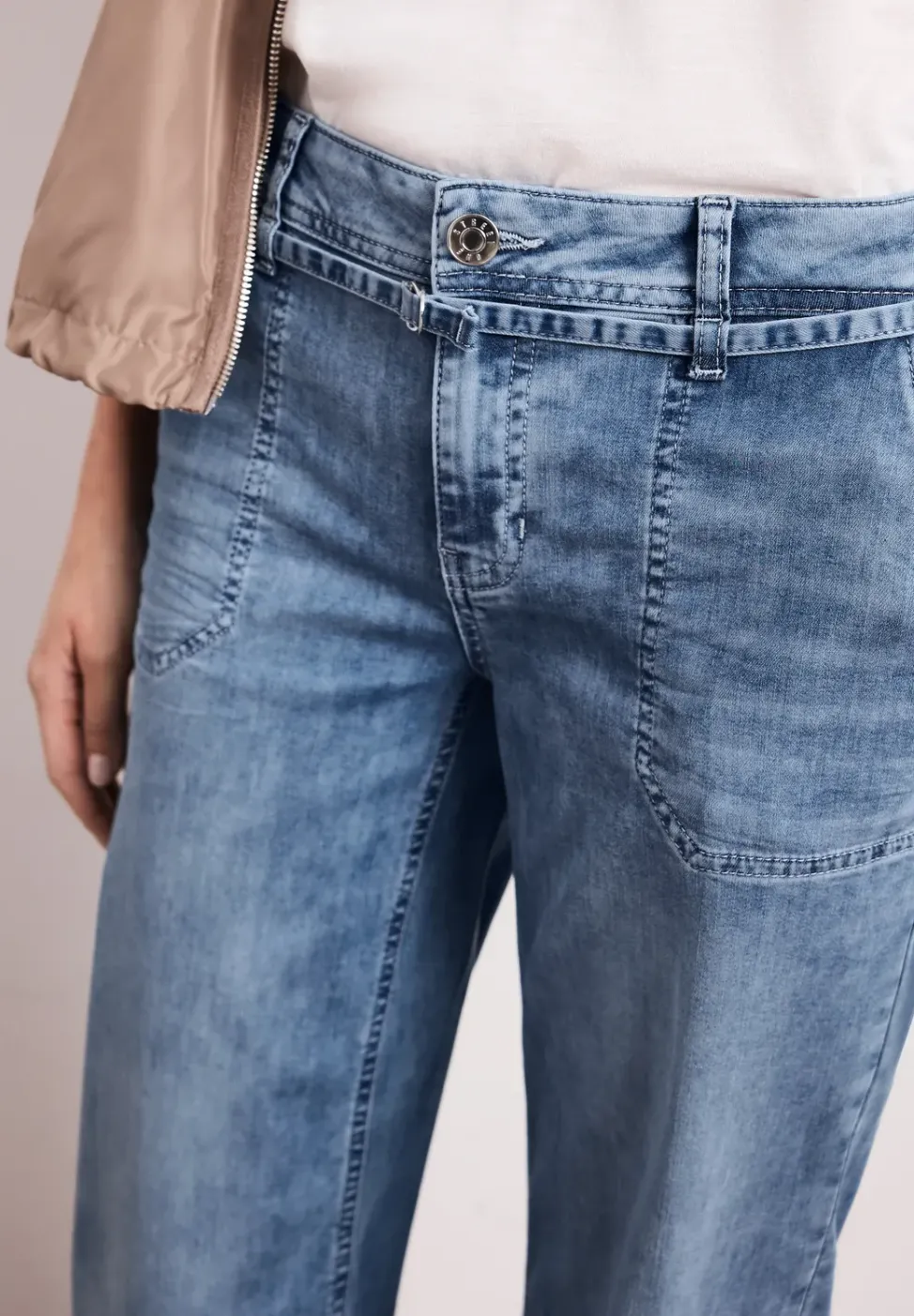 Mid Waist Wide Leg Jeans en Loose Fit