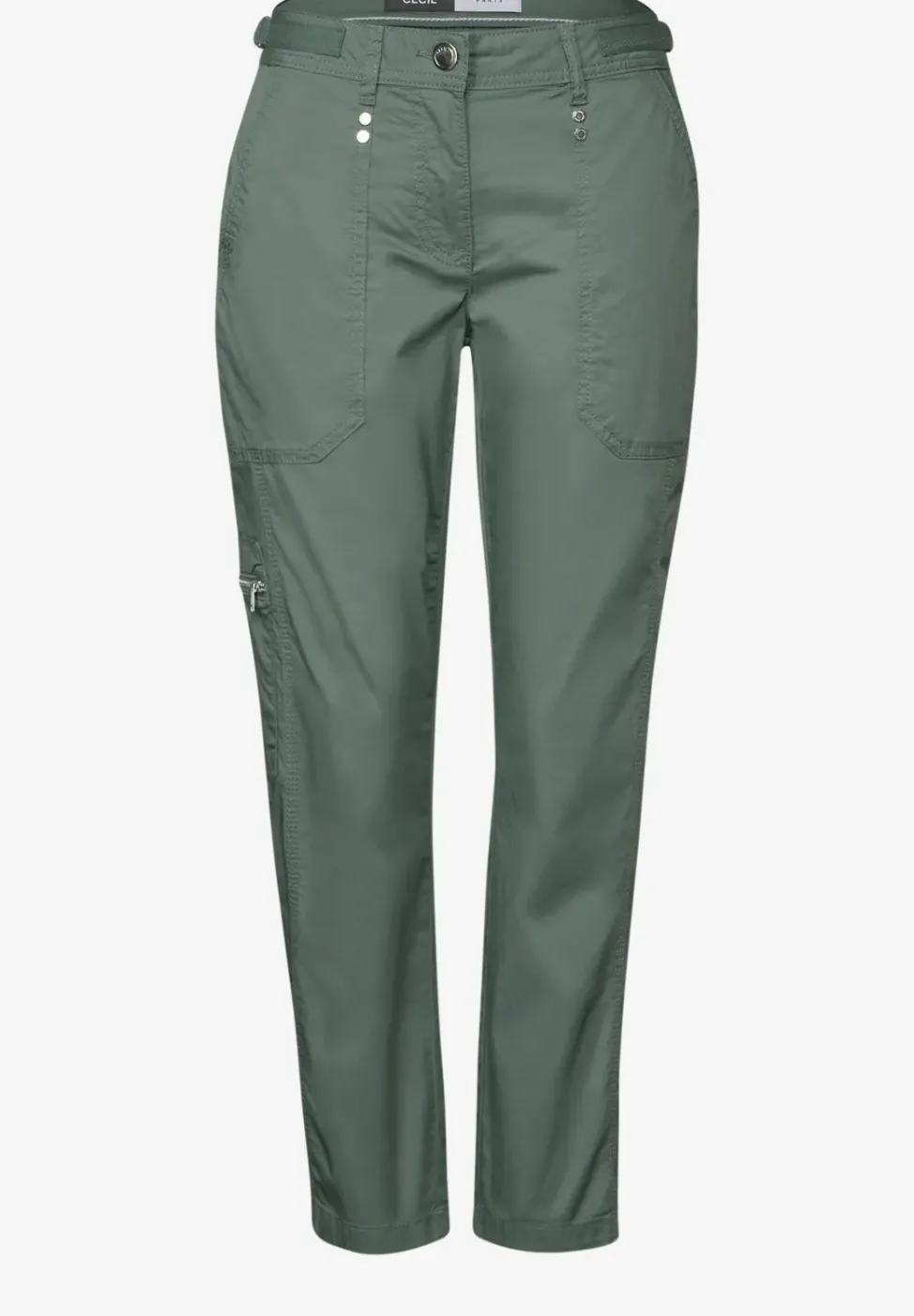 Pantalon 7/8 au look cargo
