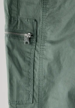 Pantalon 7/8 au look cargo