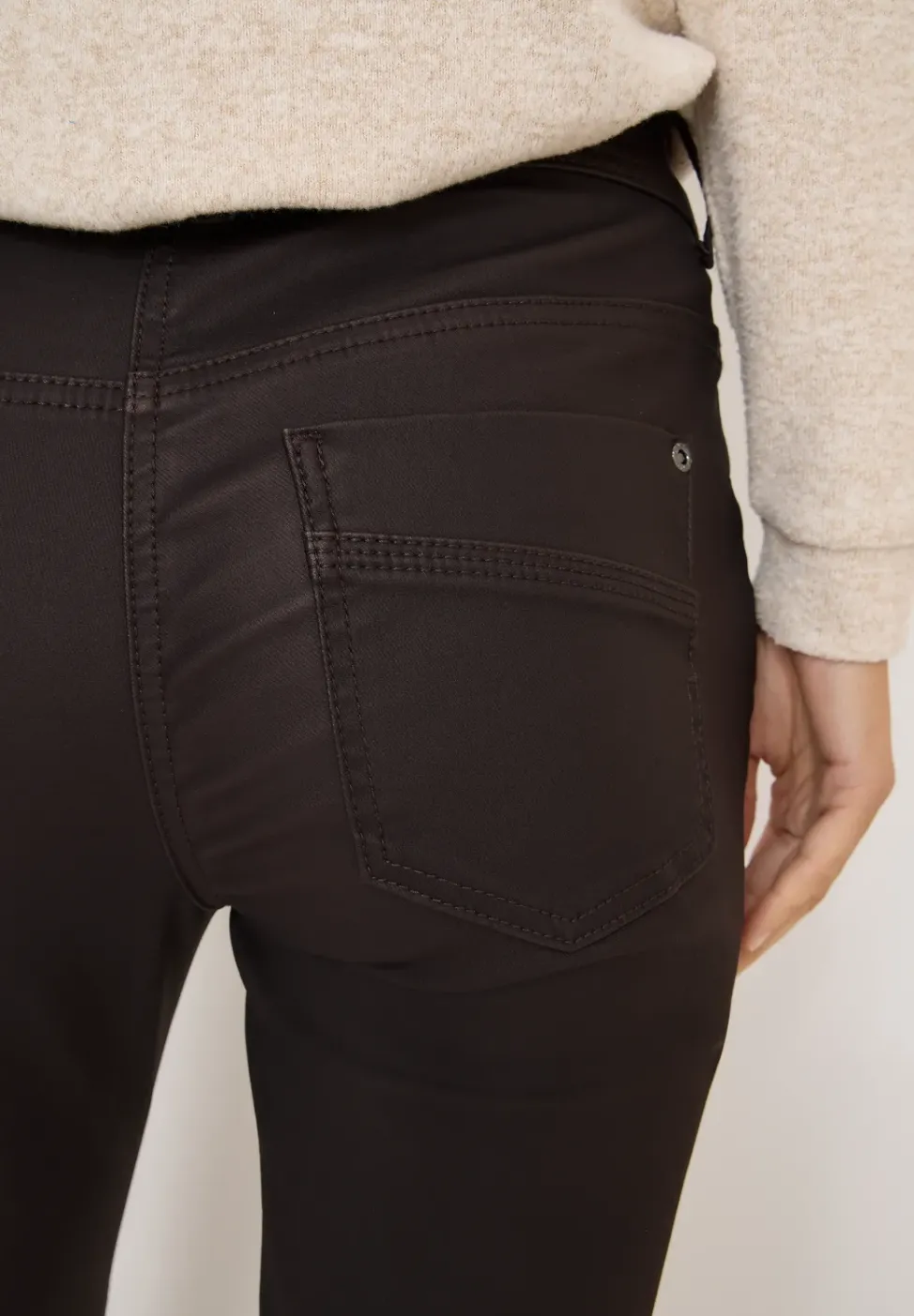 Pantalon au look cuir