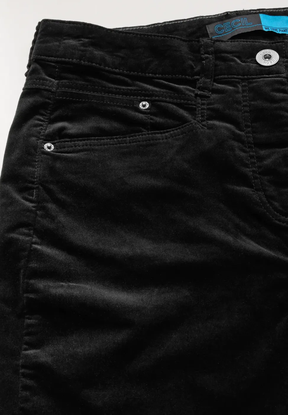 Pantalon au look velours