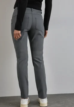 Pantalon avec détails zippés
