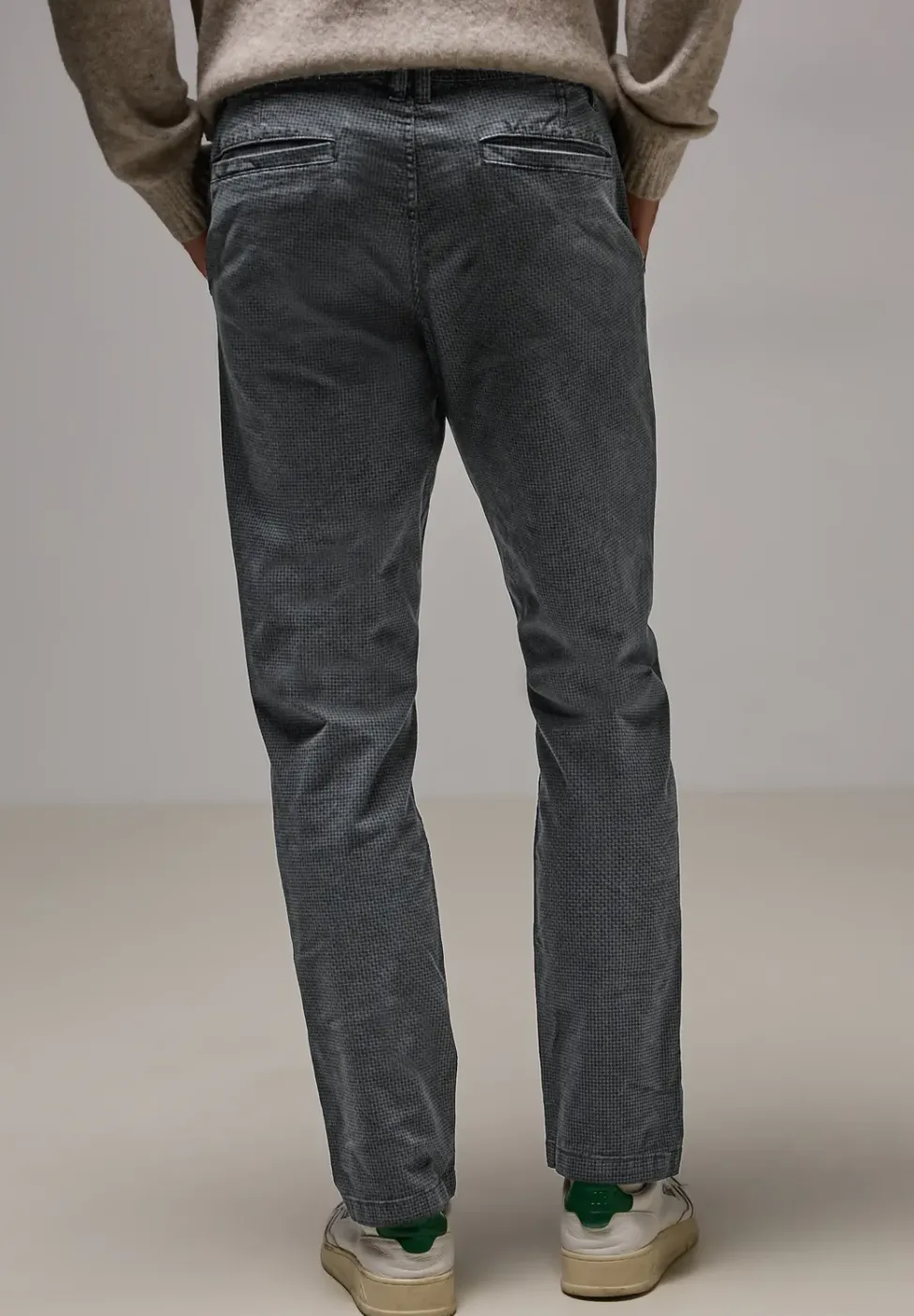 Pantalon chino à la coupe régulière