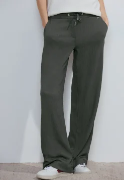 Pantalon coupe ample