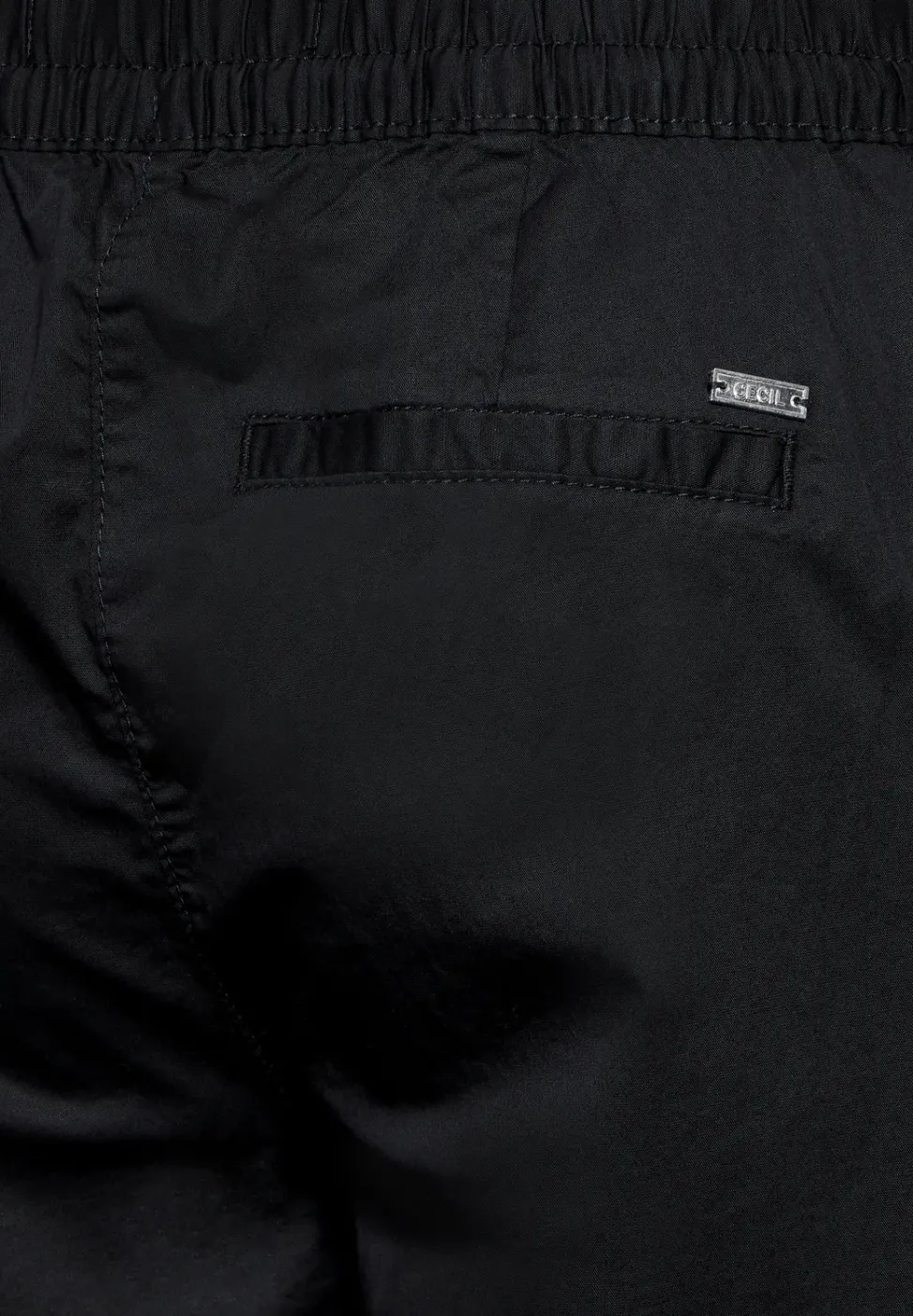 Pantalon 7/8 coupe ample