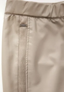 Pantalon enduit
