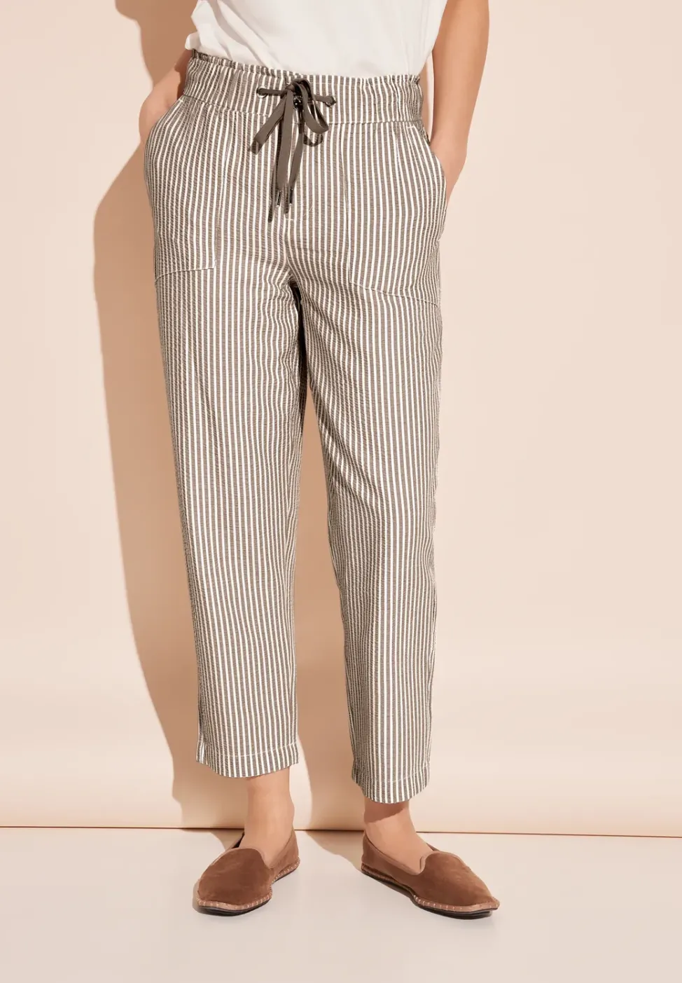 Pantalon en seersucker paperbag