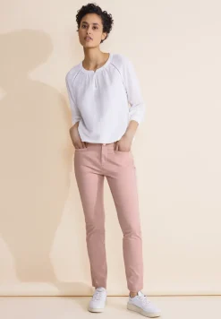 Pantalon en sergé coupe classique