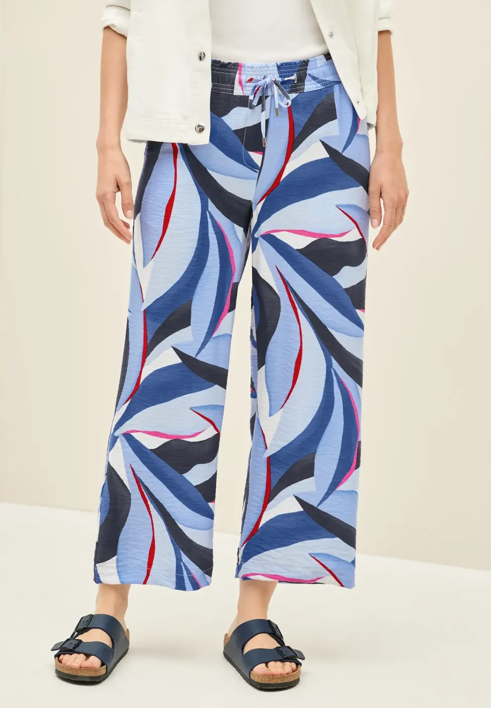 Pantalon 7/8 en sergé structuré