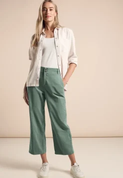 Pantalon en velours côtelé, coupe décontractée