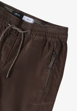 Pantalon en velours côtelé, coupe casuale