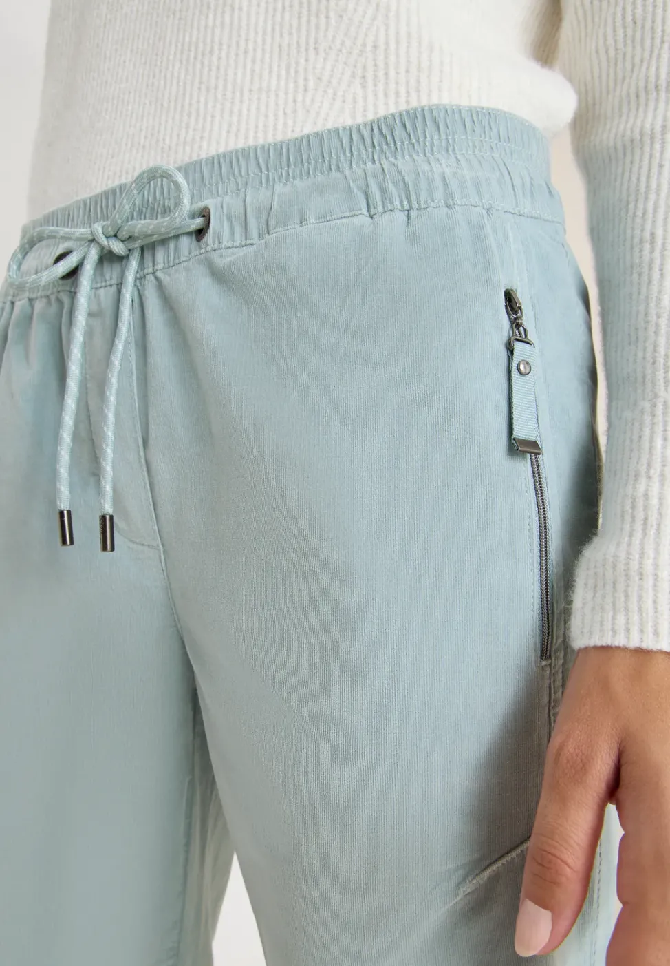 Pantalon en velours côtelé, coupe causale