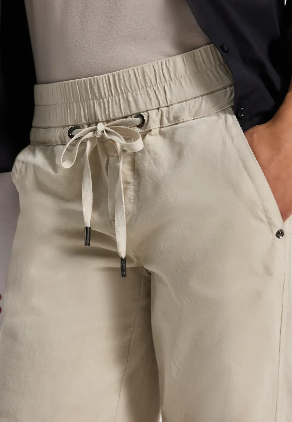 Pantalon en velours côtelé délavé