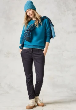 Pantalon à la coupe slim