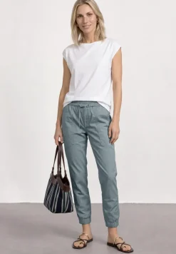 Pantalon léger en coupe slim