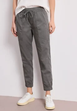 Pantalon léger en coupe slim