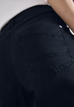 Pantalon Mid Waist Slim Leg en Casual Fit