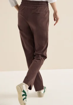 Pantalon Mid Waist Slim Leg en Casual Fit
