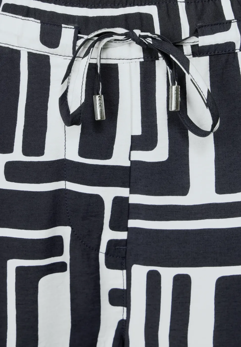 Pantalon à motifs structurés
