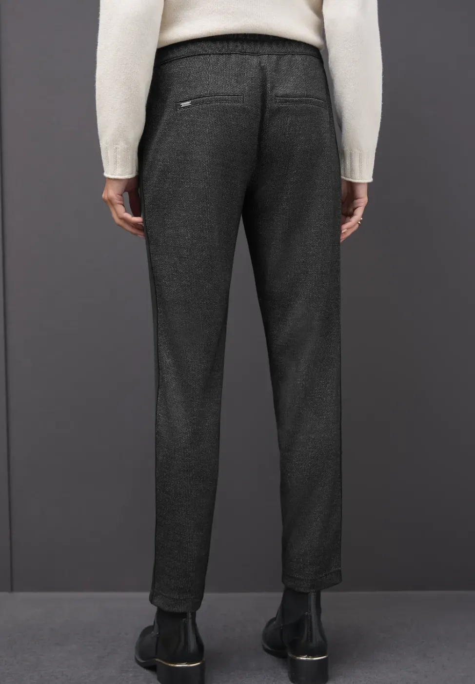 Pantalon à rayures de galons