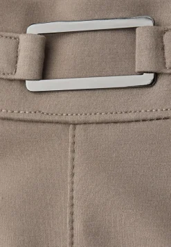 Pantalon Straight Legs avec détail