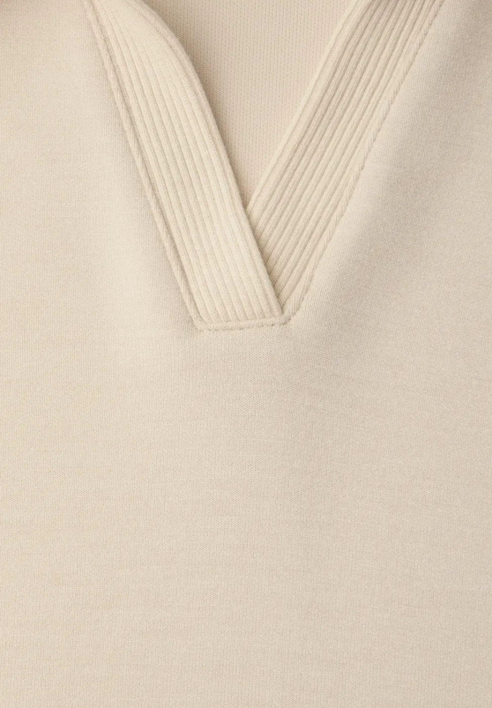 Polo à manches courtes avec détail de côtes