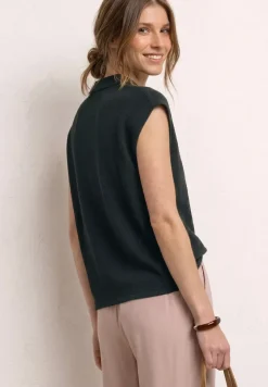 Polo à épaules droppées en tricot