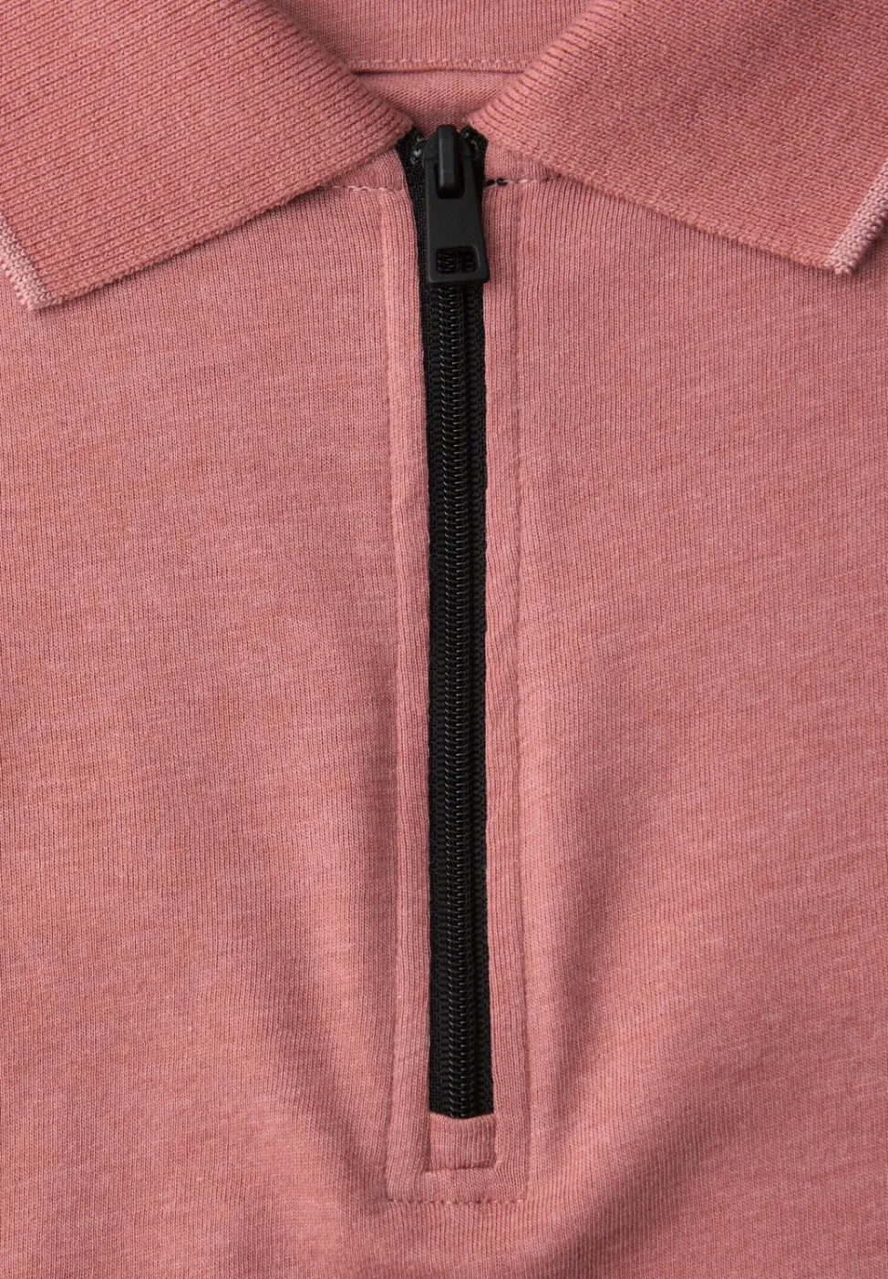 Polo à manches courtes en look mélangé