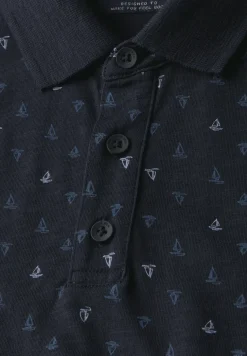Polo à motifs