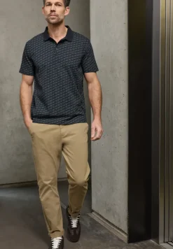 Polo à motifs