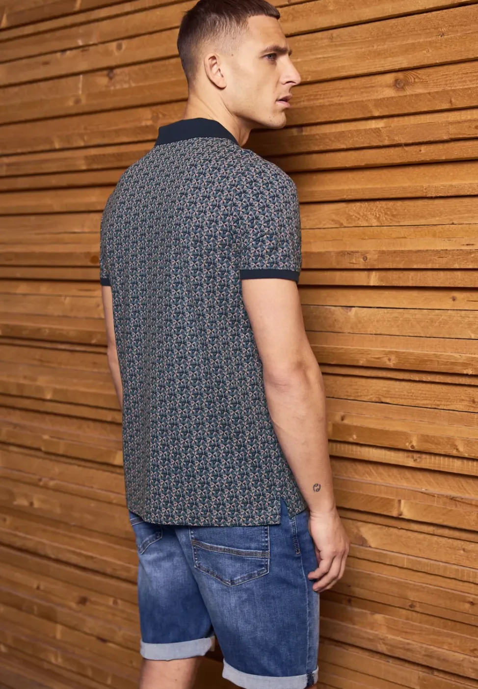 Polo piqué à motifs
