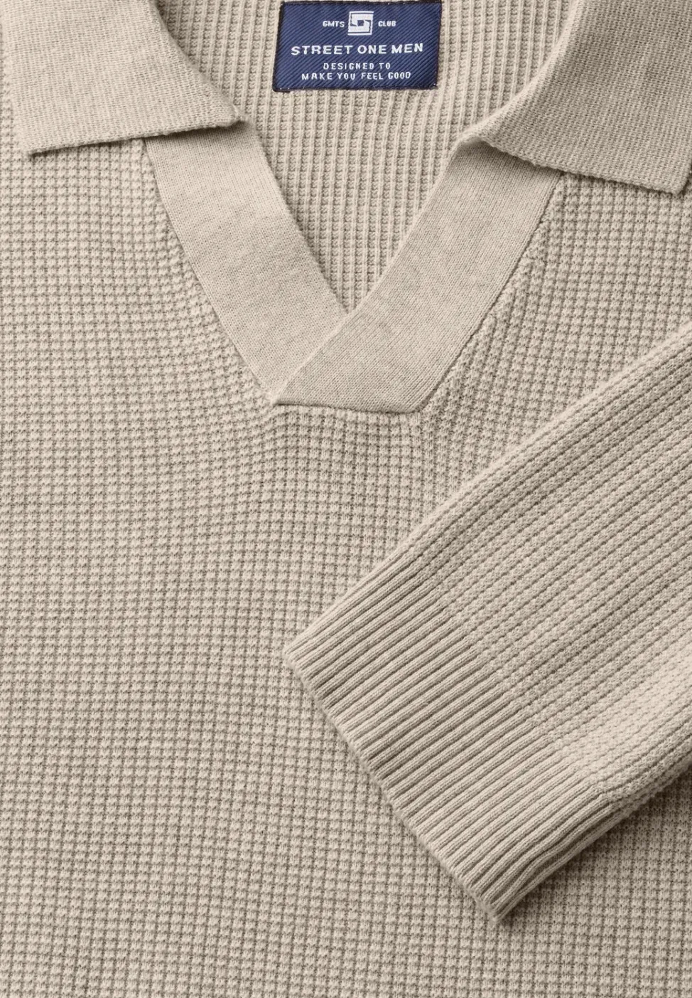 Polo structuré
