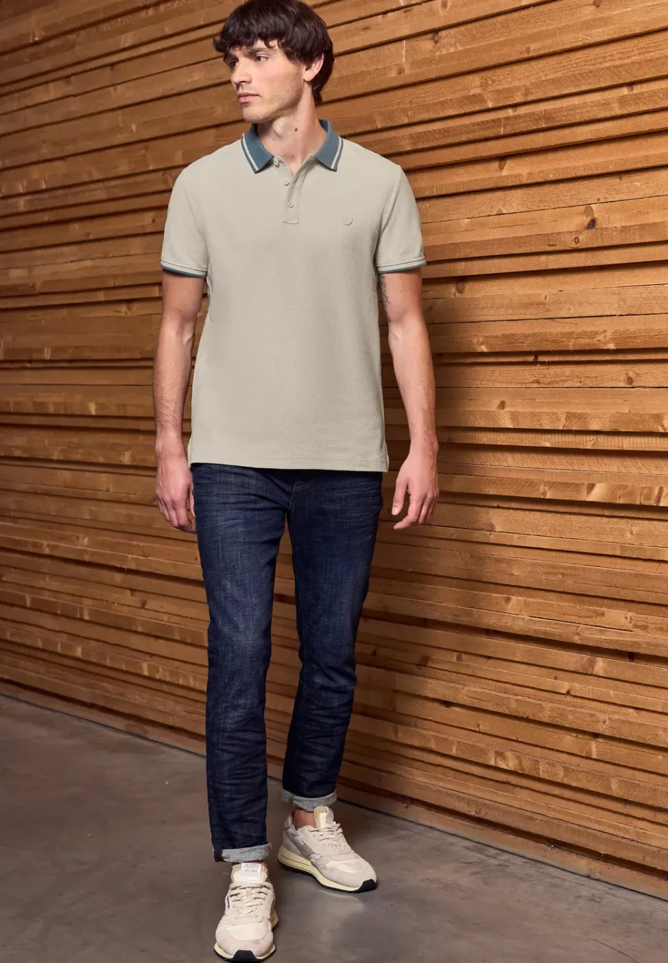 Polo structuré