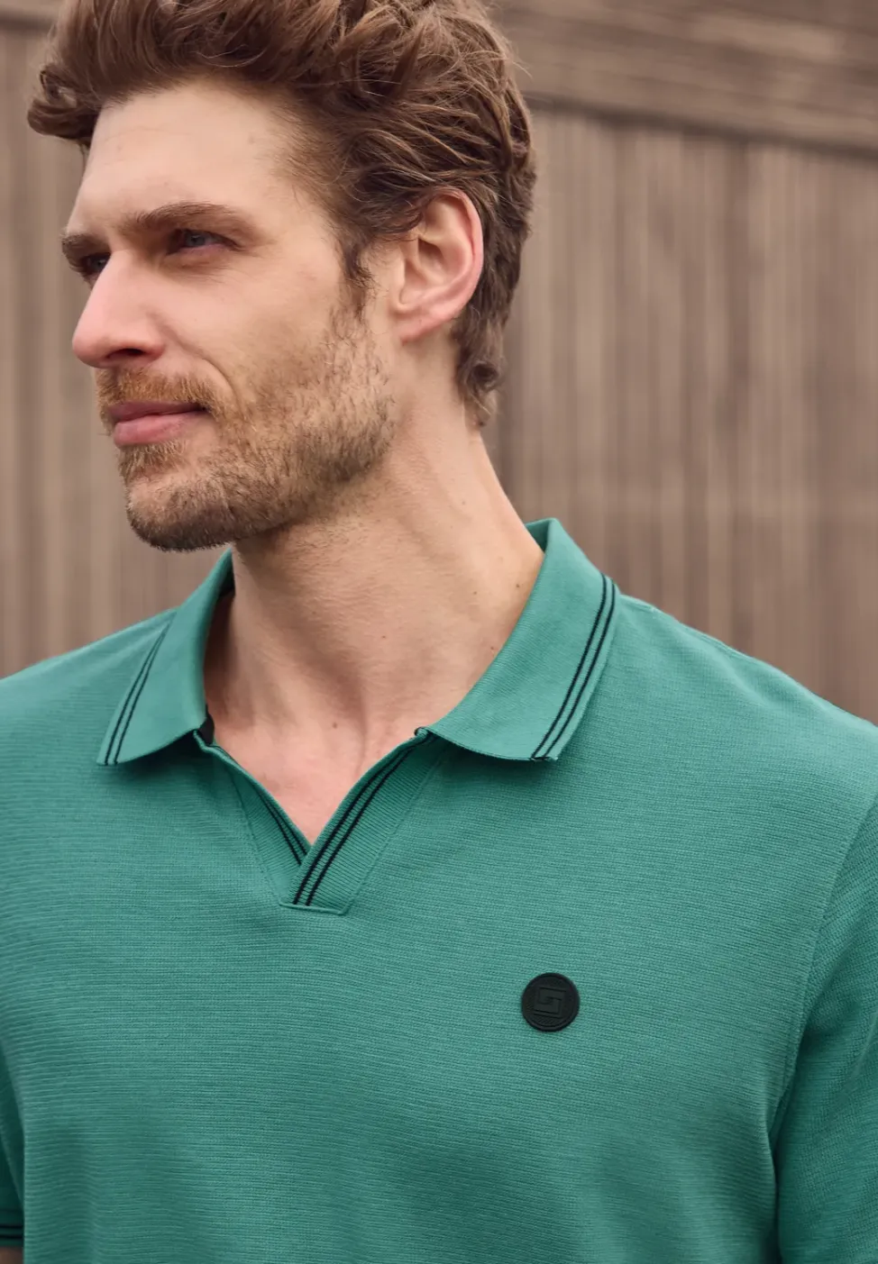 Polo structuré