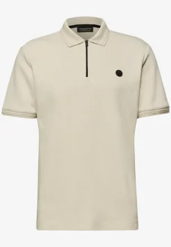 Polo structuré