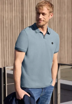 Polo structuré