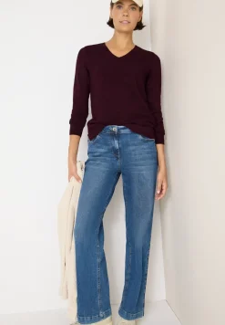 Pull à col en V