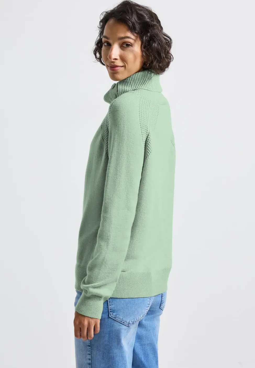 Pull à col montant