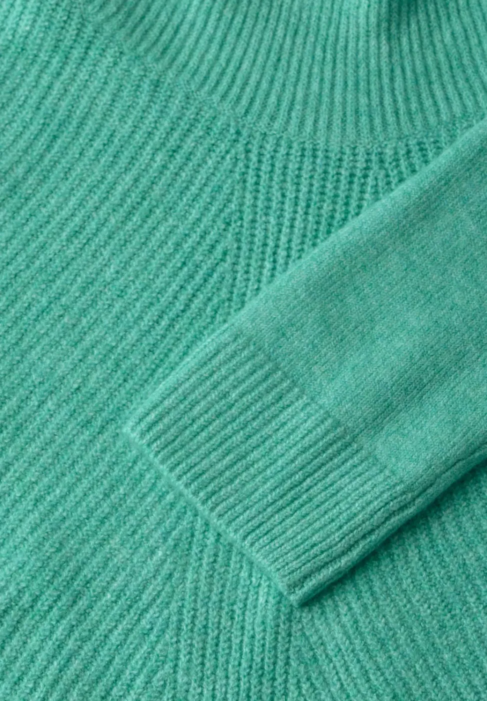 Pull à col roulé