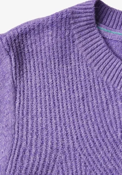 Pull à motifs structurés