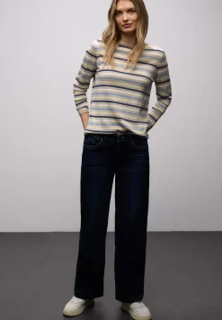 Pull à rayures