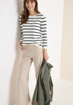 Pull à rayures