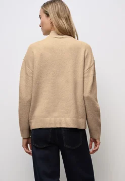 Pull à torsades