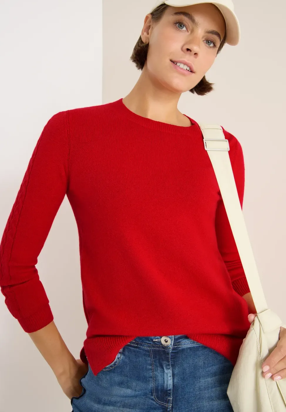 Pull avec détail en tricot