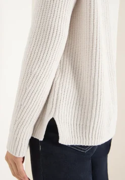 Pull chenille à col tourterelle
