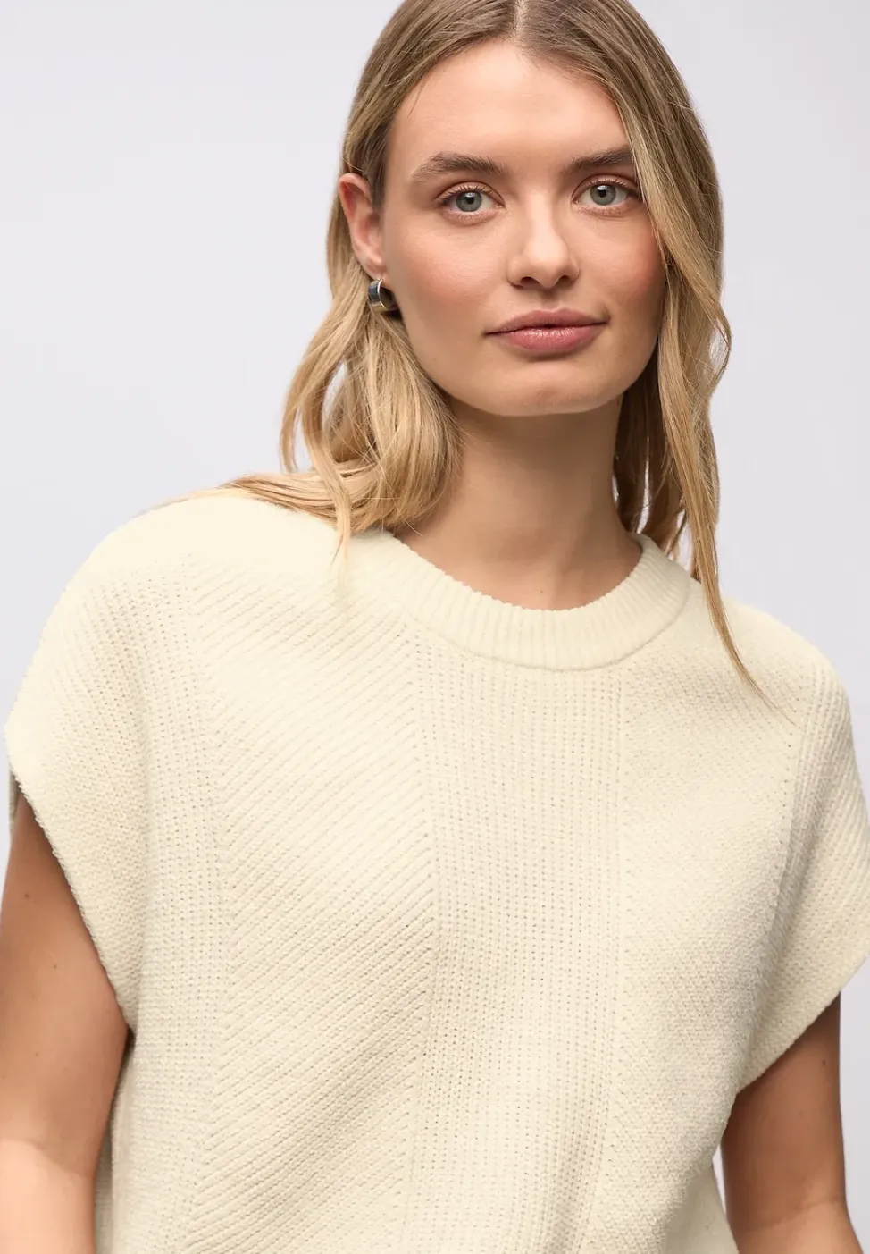 Pull chenille sans manches