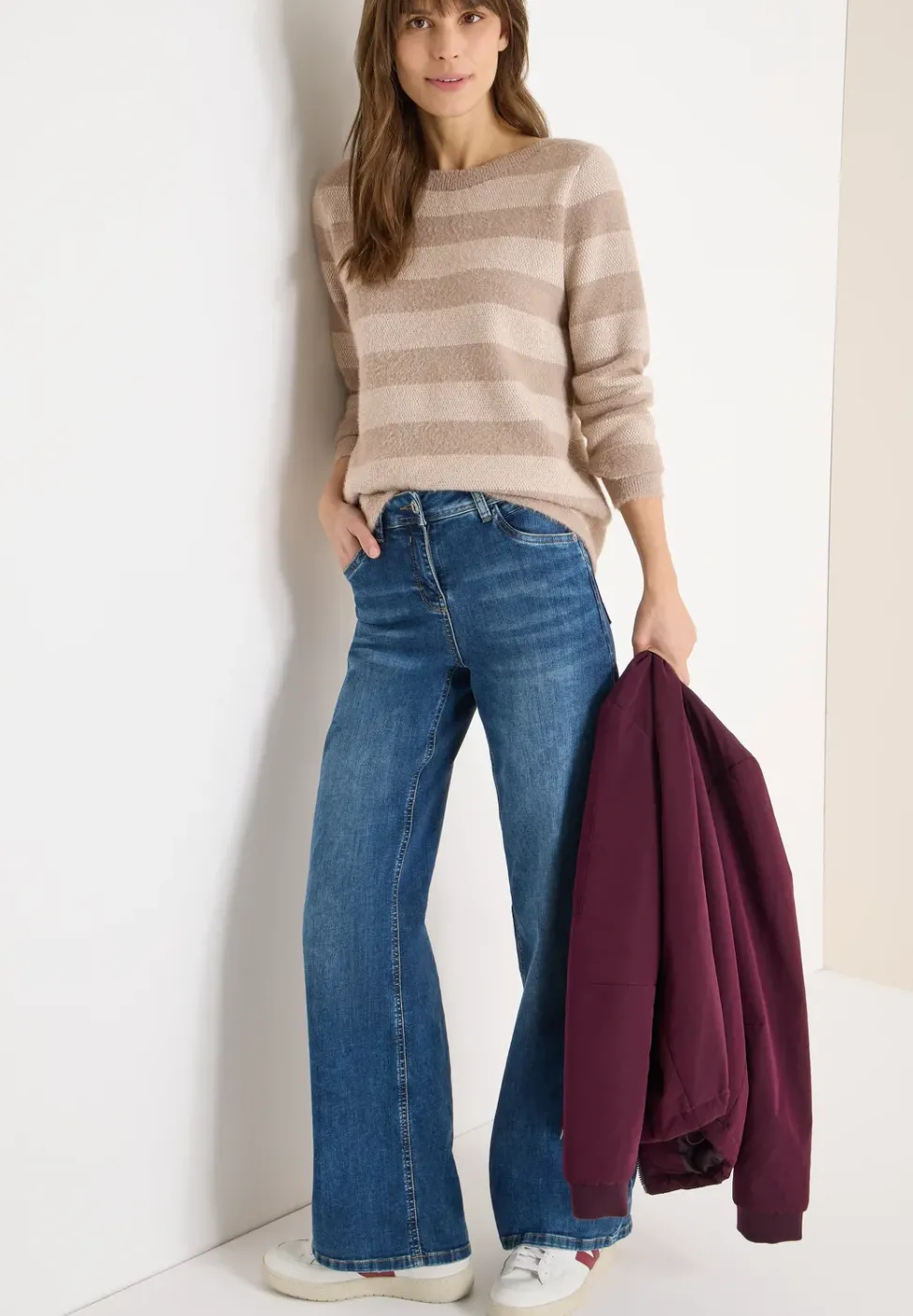 Pull en fil de plume